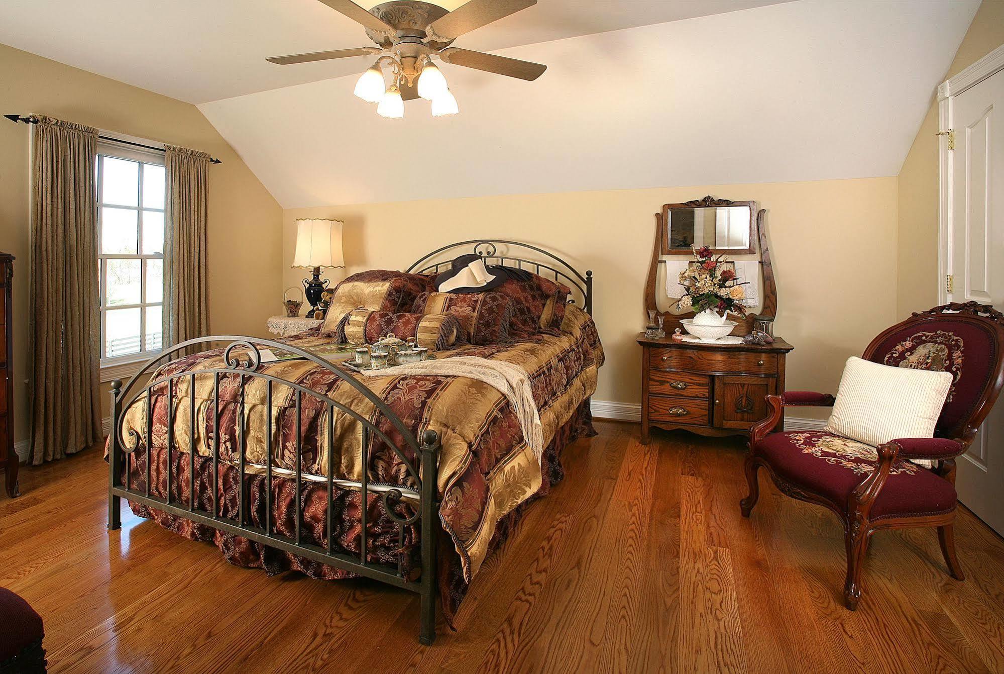 Bluegrass Country Estate Hotel La Grange Buitenkant foto